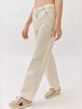 BDG Off-White Straight-Leg Carpenter Jean. Size 27 long w/ light distressing
